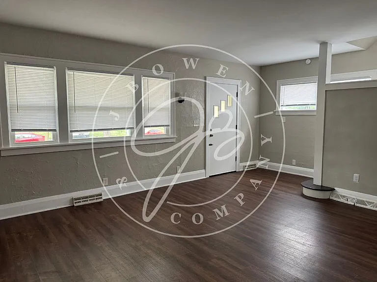 717 Ogden Ave #1 — Photo 3