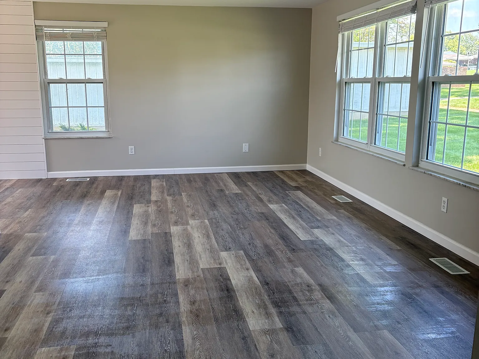 2 bed, 937 sqft, $1,250 — Photo 3