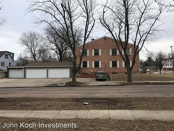 3rd image of 310 W 21st St APT 5