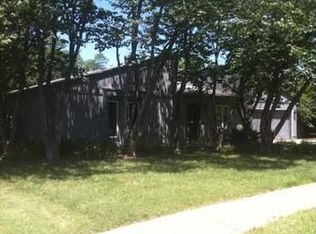 3300 Shoal Lake Dr, Lexington, KY 40515