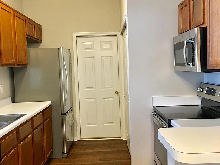 628 N Fairfield Dr — Photo 5