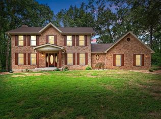 17 Ravenwood Ct, Lake Saint Louis, MO 63367