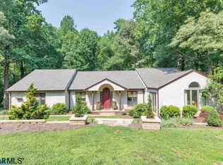 648 Kearsarge Cir, Charlottesville, VA 22903