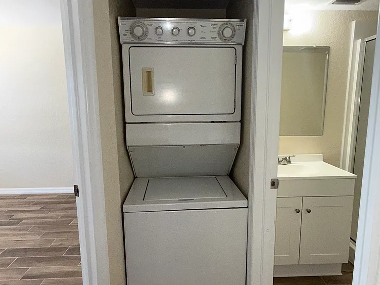 25050 Sandhill Blvd #4B3 — Photo 16