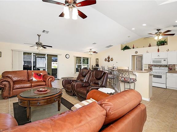 5th image of 3510 SW 8th Ct