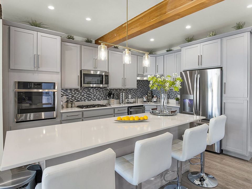 1st image of 1609 W Glendale Ave #161
