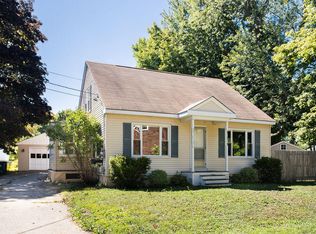 11 Fogg Ave, Biddeford, ME 04005