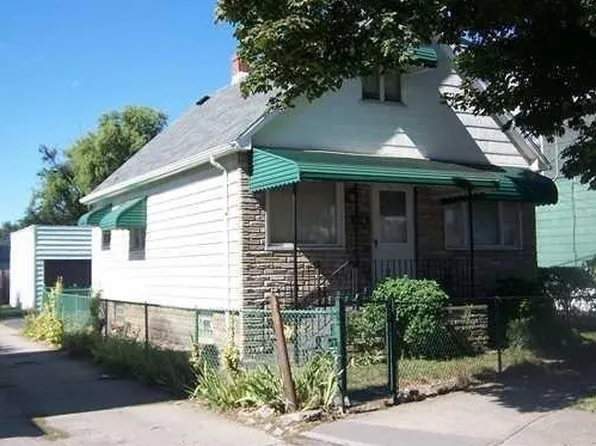 1718 Hyde Park Blvd, Niagara Falls, NY 14305