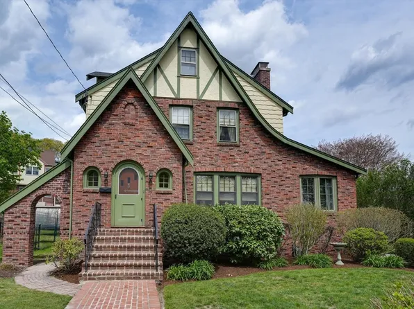 11 Venner Rd, Arlington, MA 02476