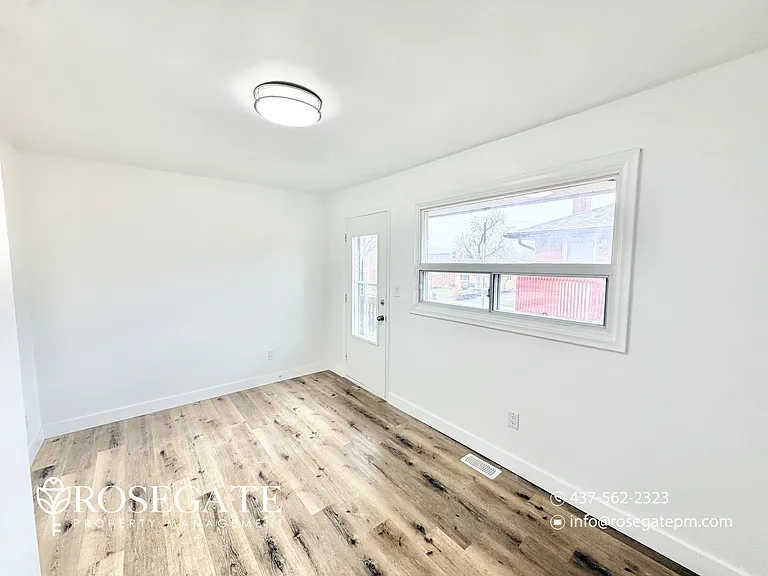 305 Lorne Ave #A — Photo 8