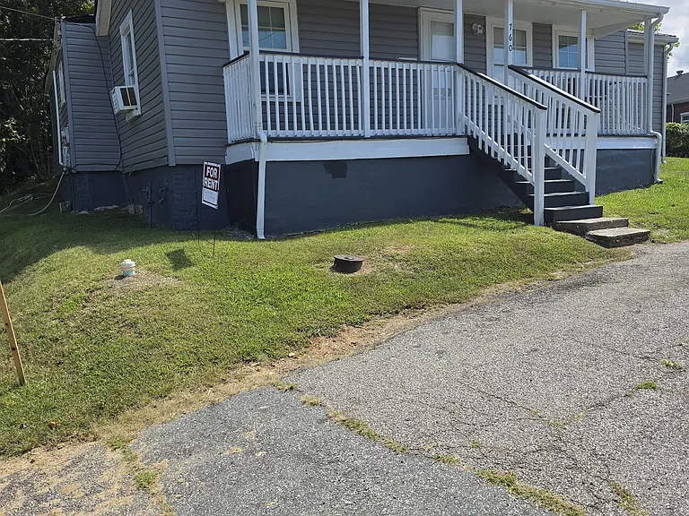 760 Doe St — Photo 18