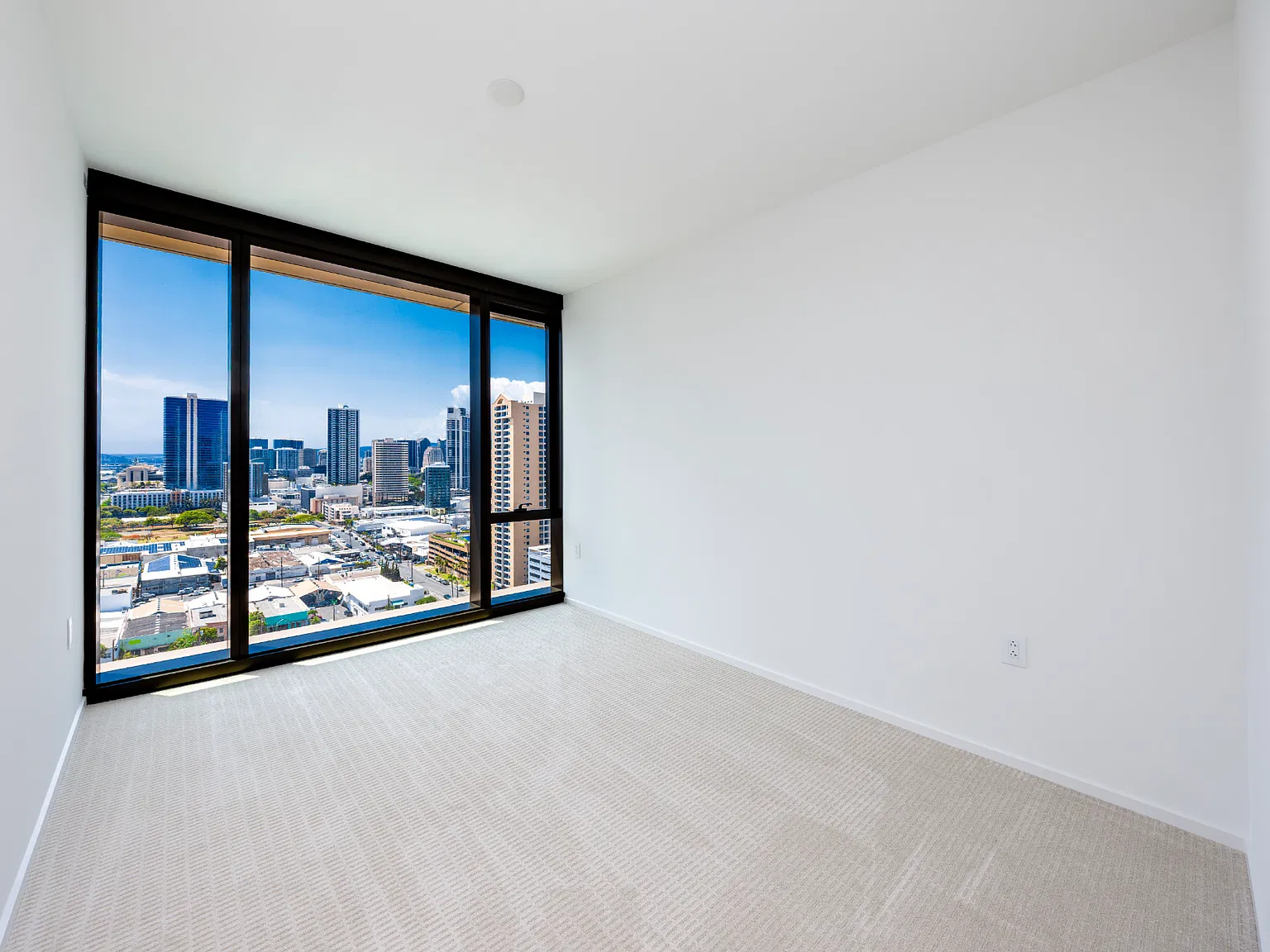 1 bed, 710 sqft, $4,200 — Photo 2