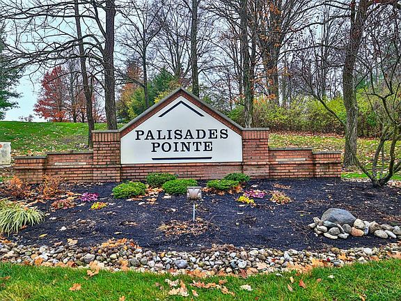 5th image of 181 Palisades Poin #1