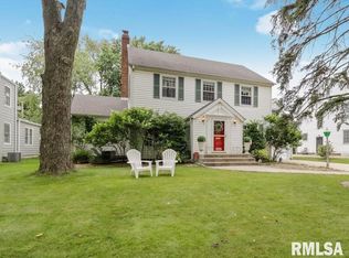 2045 S Glenwood Ave, Springfield, IL 62704