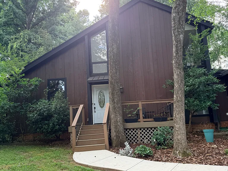 3009 Wamath Dr — Photo 1