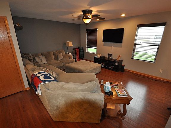 2nd image of 12032 Baneberry Dr APT 19