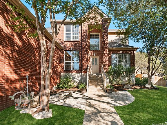3rd image of 12823 Laguna Vista