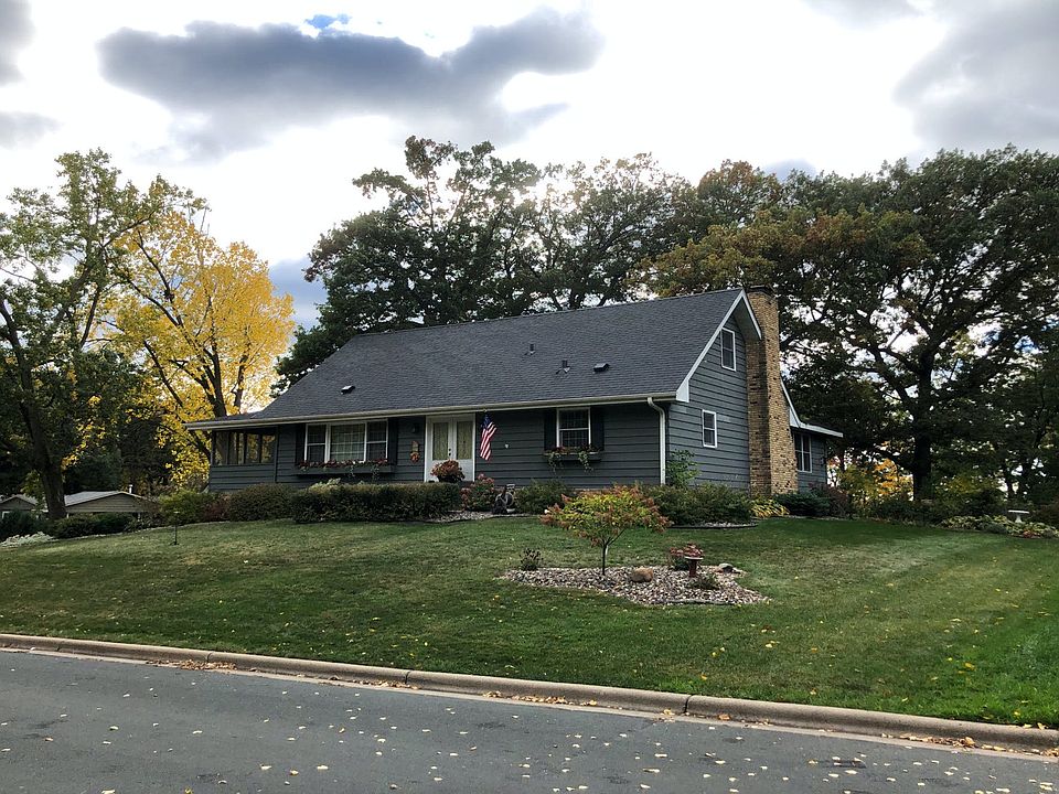 5600 Regis Trl NE, Fridley, MN 55432 Zillow