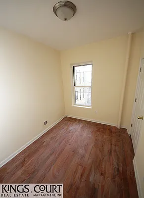 Rented by Kings Court Real Estate | media 29