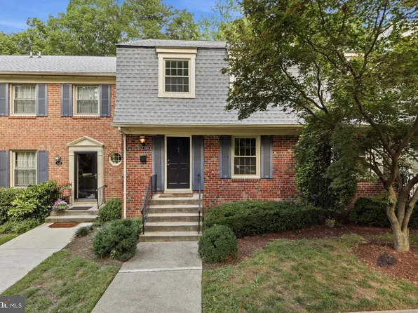 5920 Westchester Park Dr, College Park, MD 20740