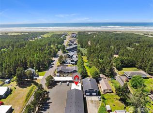 Beachcomber Condo, Long Beach, WA 98631