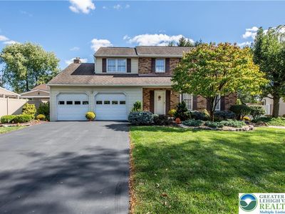 1133 Dylan Dr S, Allentown, PA, 18104