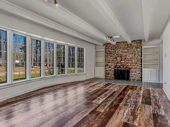 5th image of 600 Mills Park Rd