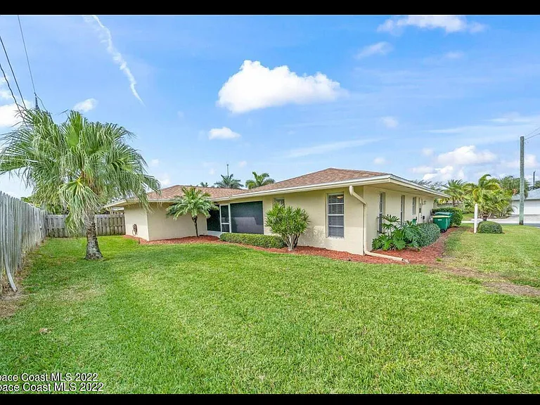 755 Verbenia Dr — Photo 24