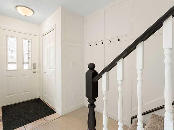 3rd image of 25 N McKernan Rd SE