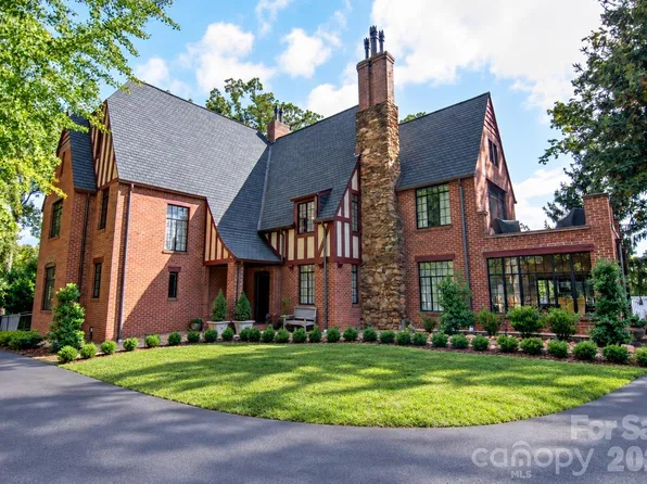 1220 N Piedmont Ave, Kings Mountain, NC 28086