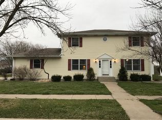 502 Meadows Rd S, Bourbonnais, IL 60914