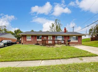 306 Randy Dr, West Carrollton, OH 45449