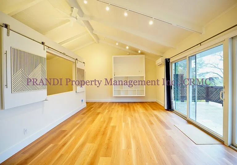126 Hawthorne Ave #A — Photo 8