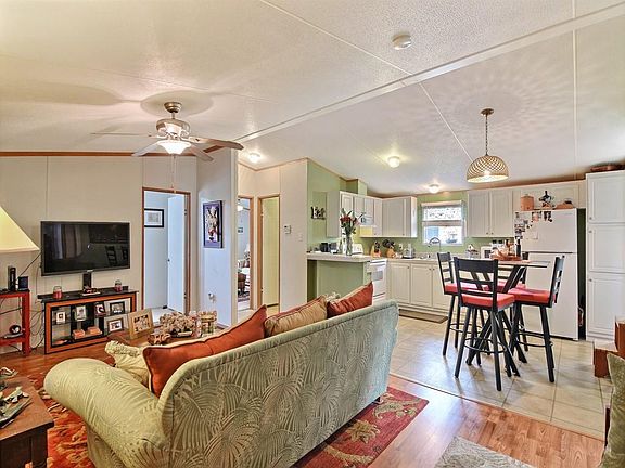 3rd image of 907 Vireo Dr
