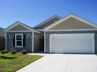 602 Draymore Dr NE, Leland, NC 28451