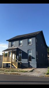8 Roberts St, Middletown, NY, 10940