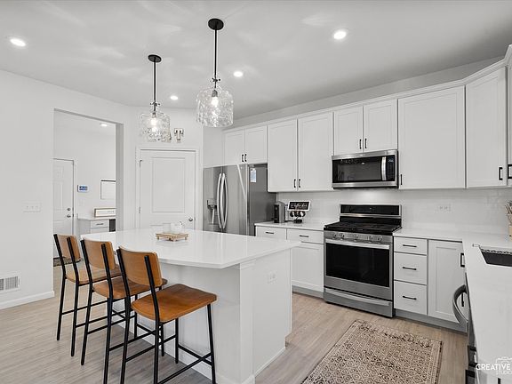 3rd image of 2607 Accolade Ave