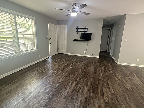 5th image of 1015 Morriswood Ct