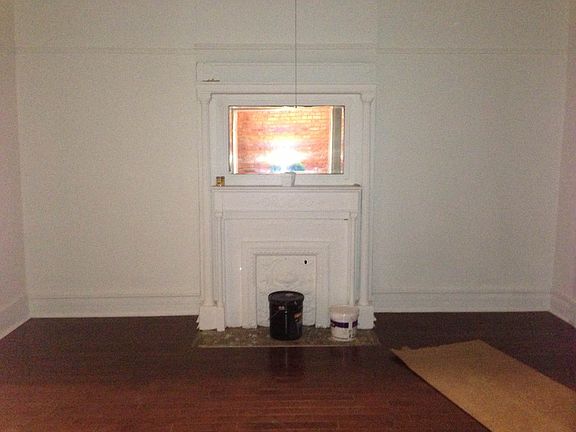 3rd image of 454 Bainbridge St #2