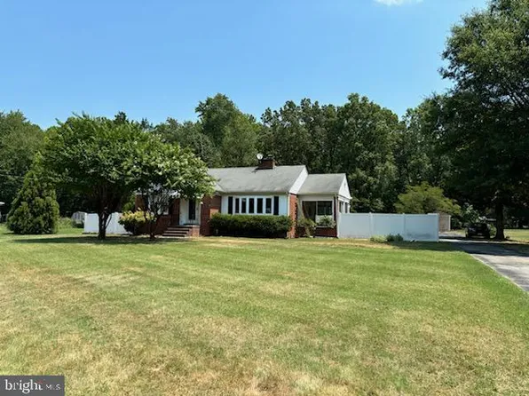 3218 Jenkins Ln, Indian Head, MD 20640