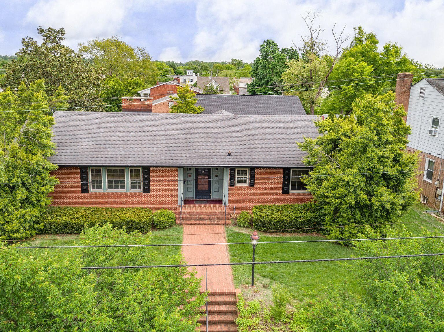 2011 Washington Ave, Fredericksburg, VA 22401 Zillow