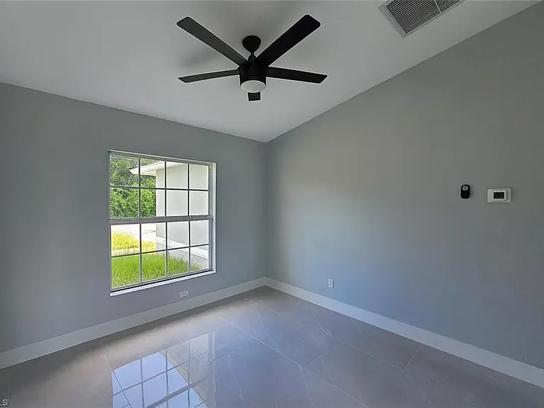 116 Ridgemont Dr — Photo 15