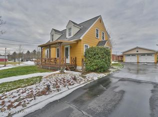 5154 Main Rd, Hunlock Creek, PA 18621