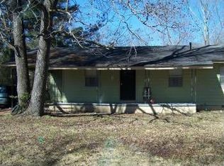 5076 London Ln, Jackson, MS 39209