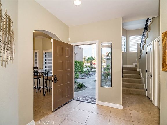 5th image of 38049 Crocus Ln