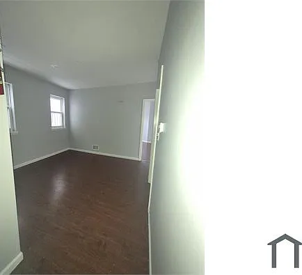 3 bed, $2,100 — Photo 3