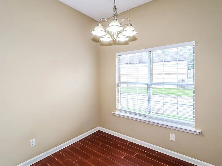 2753 Virginia Woods Pl — Photo 6