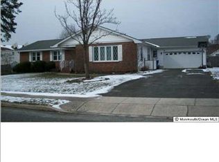 814 Gilmores Island Rd, Toms River, NJ