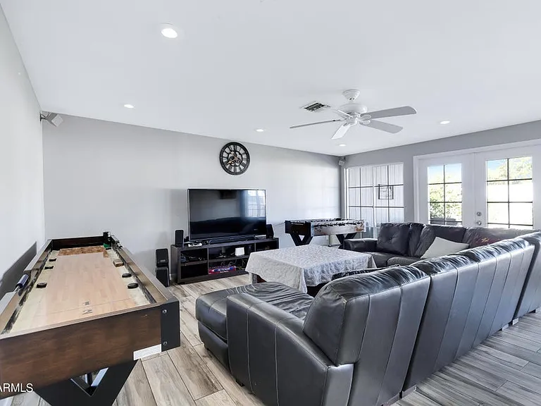 2064 E Minton Dr — Photo 2