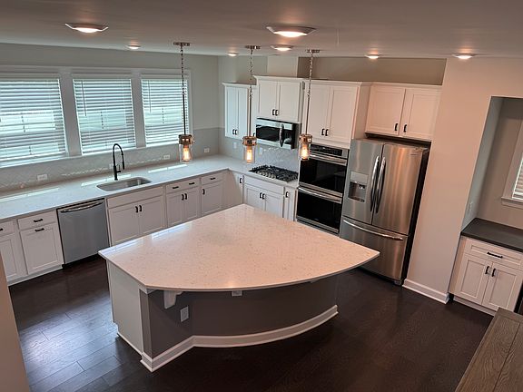 Upgraded gourmet kitchen.